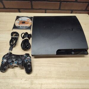 PlayStation PS3 CECH-3001A System With Controller, Cables and one game Tested